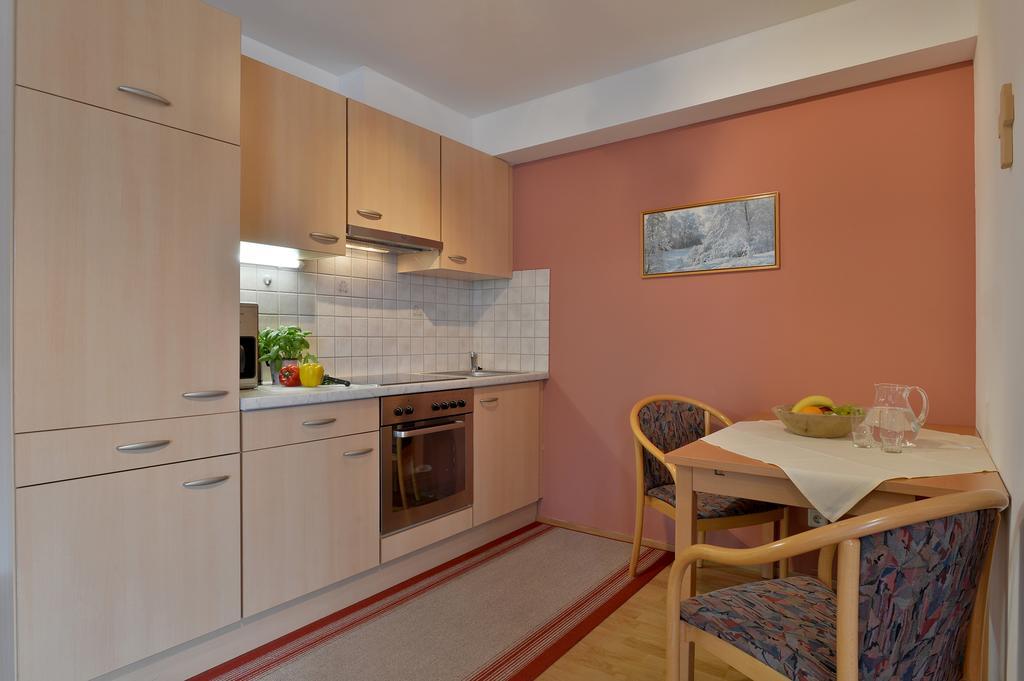 Ferienwohnungen Haus Der Mitte ไมย์อาโฮเฟิน ห้อง รูปภาพ